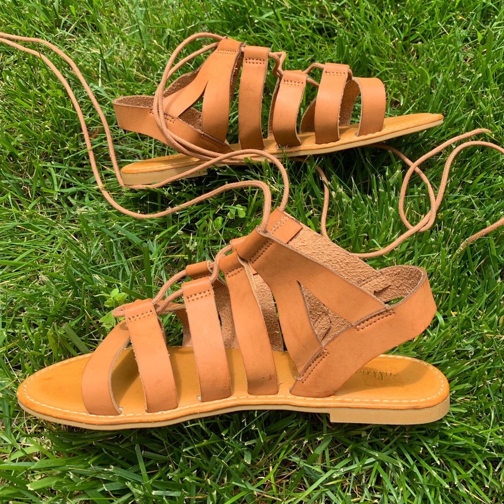 Altar’d State Sandals - Picture 3 of 4